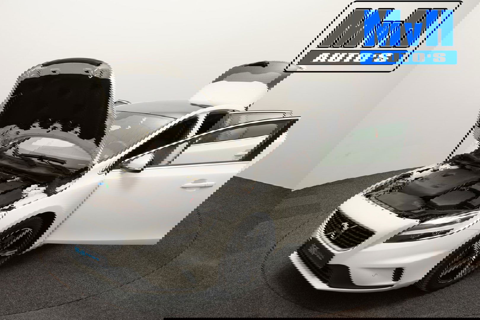 Volvo V40 1.5 T3 Polar+ Sport|R-DESIGN|PANORAMADAK|NAP|LED