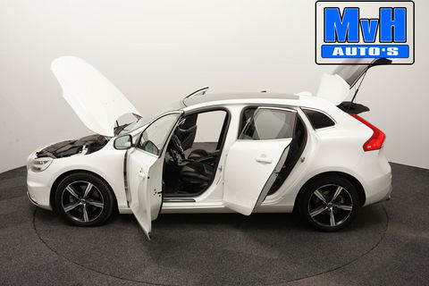 Volvo V40 1.5 T3 Polar+ Sport|R-DESIGN|PANORAMADAK|NAP|LED
