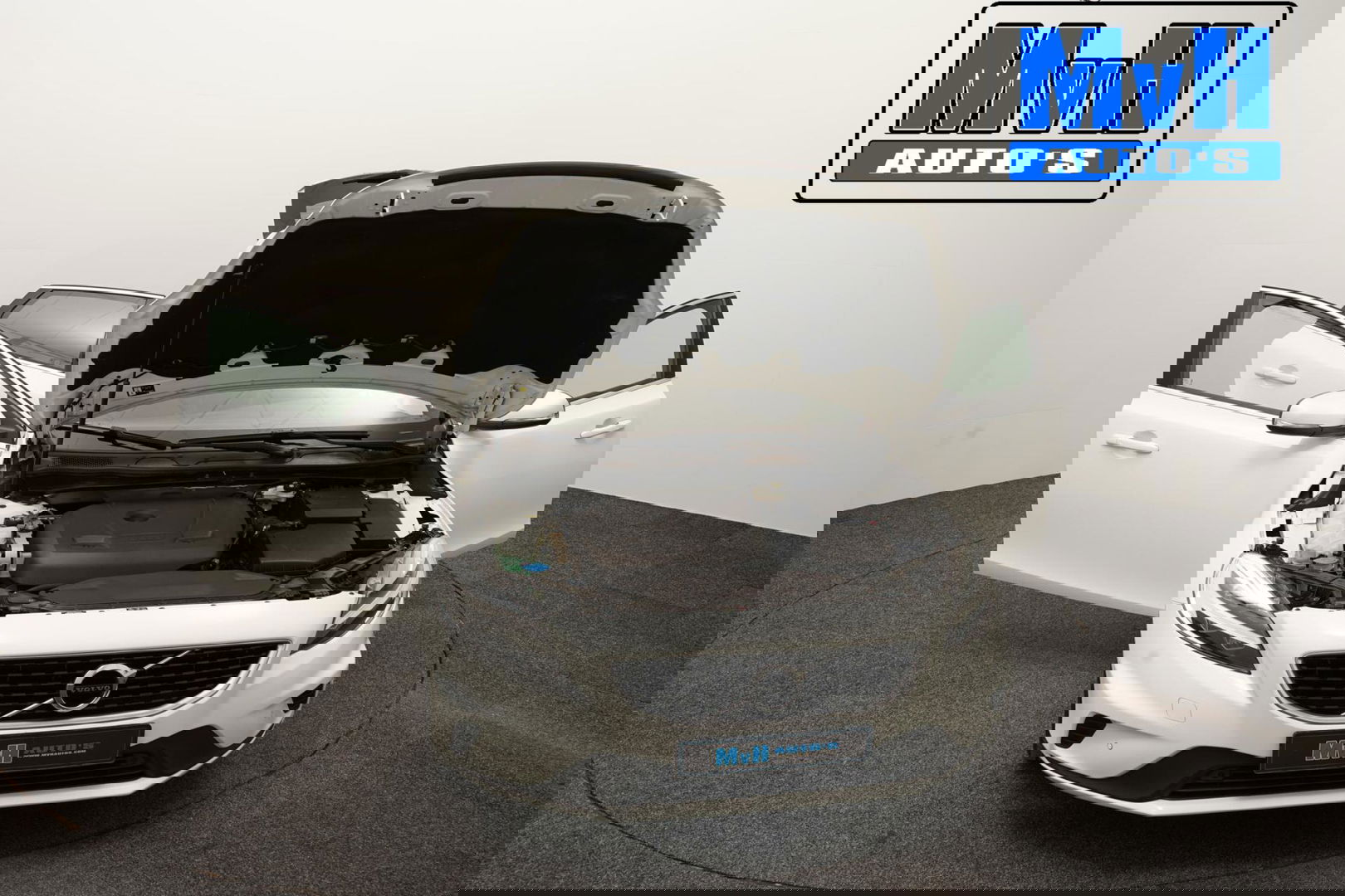 Volvo V40 1.5 T3 Polar+ Sport|R-DESIGN|PANORAMADAK|NAP|LED