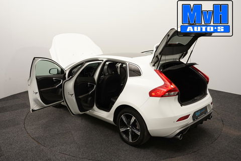 Volvo V40 1.5 T3 Polar+ Sport|R-DESIGN|PANORAMADAK|NAP|LED