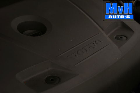 Volvo V40 1.5 T3 Polar+ Sport|R-DESIGN|PANORAMADAK|NAP|LED