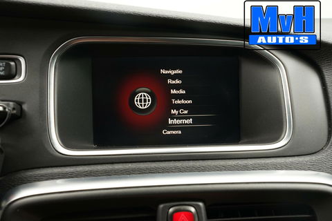Volvo V40 1.5 T3 Polar+ Sport|R-DESIGN|PANORAMADAK|NAP|LED