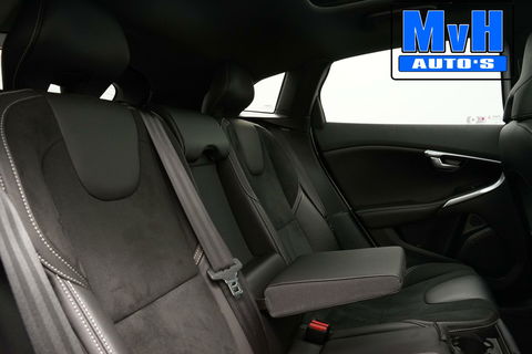 Volvo V40 1.5 T3 Polar+ Sport|R-DESIGN|PANORAMADAK|NAP|LED