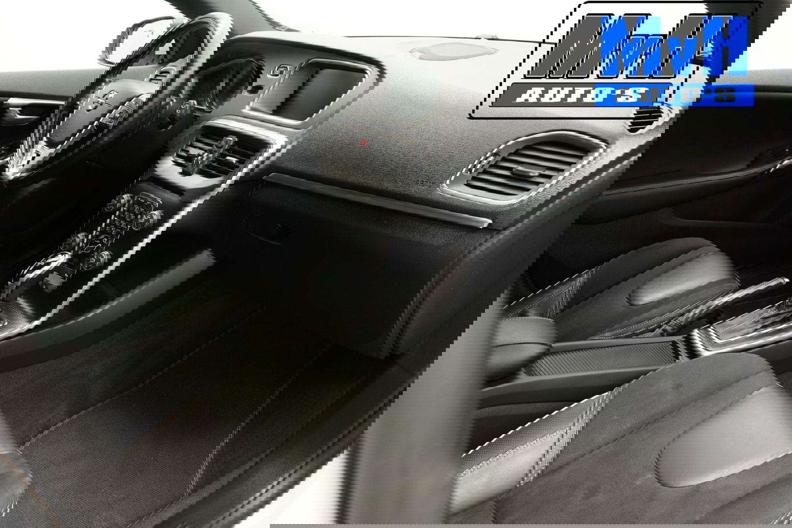Volvo V40 1.5 T3 Polar+ Sport|R-DESIGN|PANORAMADAK|NAP|LED