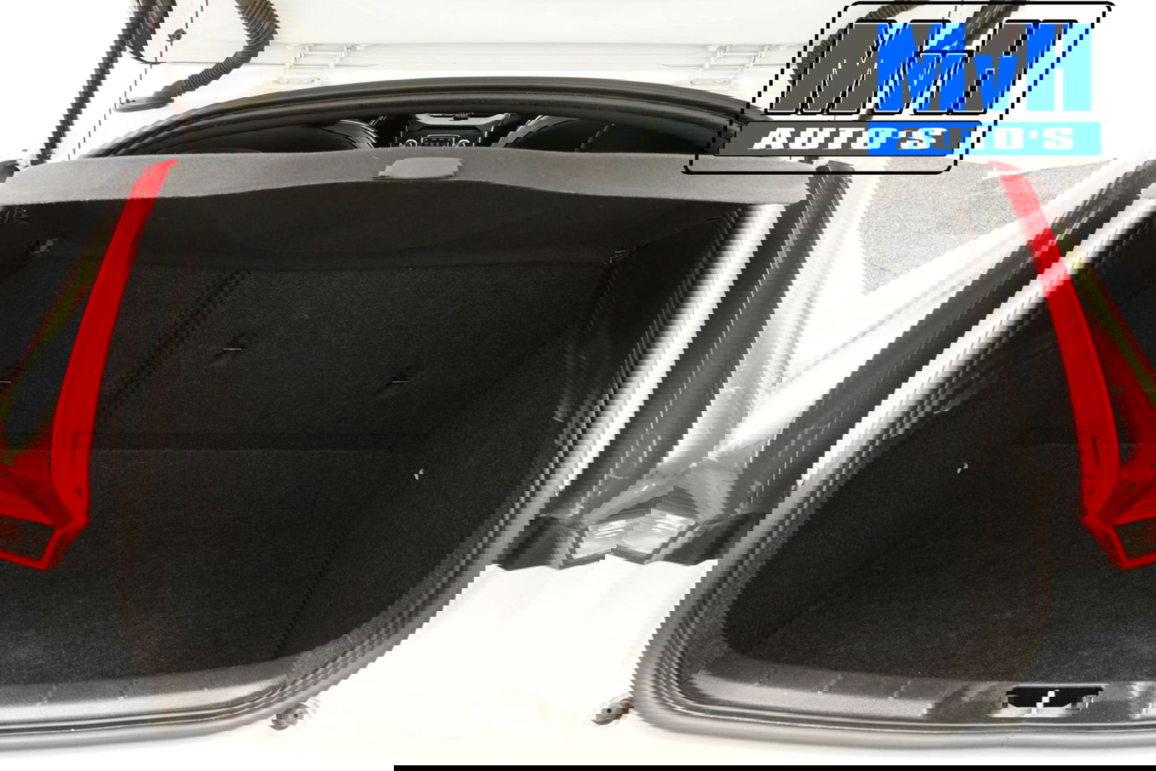 Volvo V40 1.5 T3 Polar+ Sport|R-DESIGN|PANORAMADAK|NAP|LED