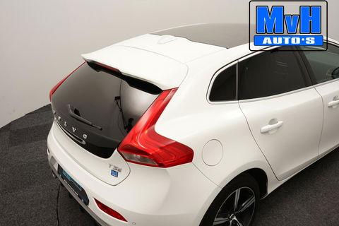Volvo V40 1.5 T3 Polar+ Sport|R-DESIGN|PANORAMADAK|NAP|LED
