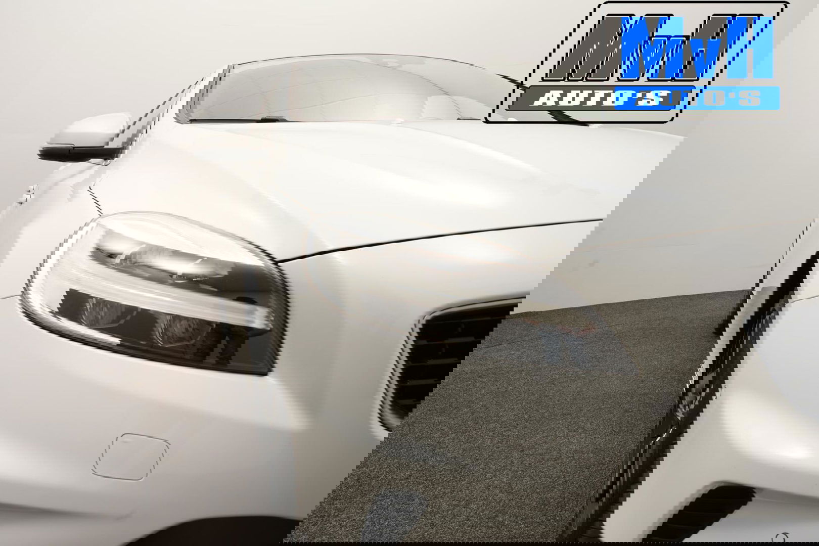Volvo V40 1.5 T3 Polar+ Sport|R-DESIGN|PANORAMADAK|NAP|LED