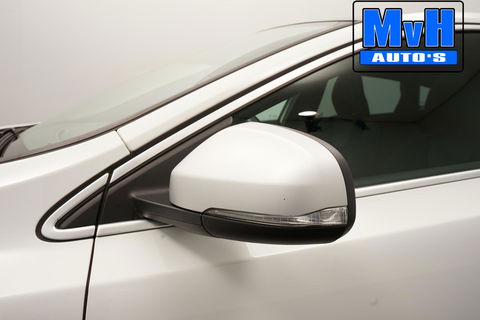 Volvo V40 1.5 T3 Polar+ Sport|R-DESIGN|PANORAMADAK|NAP|LED