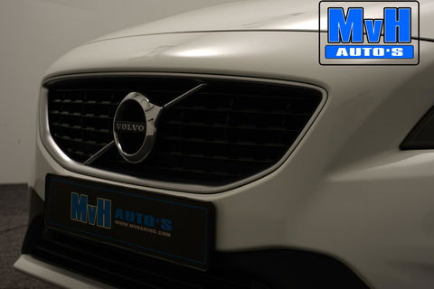 Volvo V40 1.5 T3 Polar+ Sport|R-DESIGN|PANORAMADAK|NAP|LED