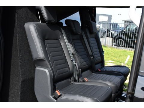 Ford Transit Custom 320 2.0 TDCI L2H1 Tourneo Black Edition Full Options, 360 Camera,  Adpatieve Cruise, Virtual, Carplay, 170PK, Stoel/Stuur Verwarming, Automaat, Uniek!