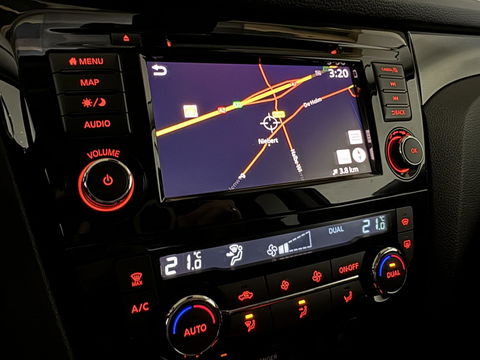 Nissan QASHQAI 1.3 DIG-T Tekna + Pano 360° CarPlay Leer NAP