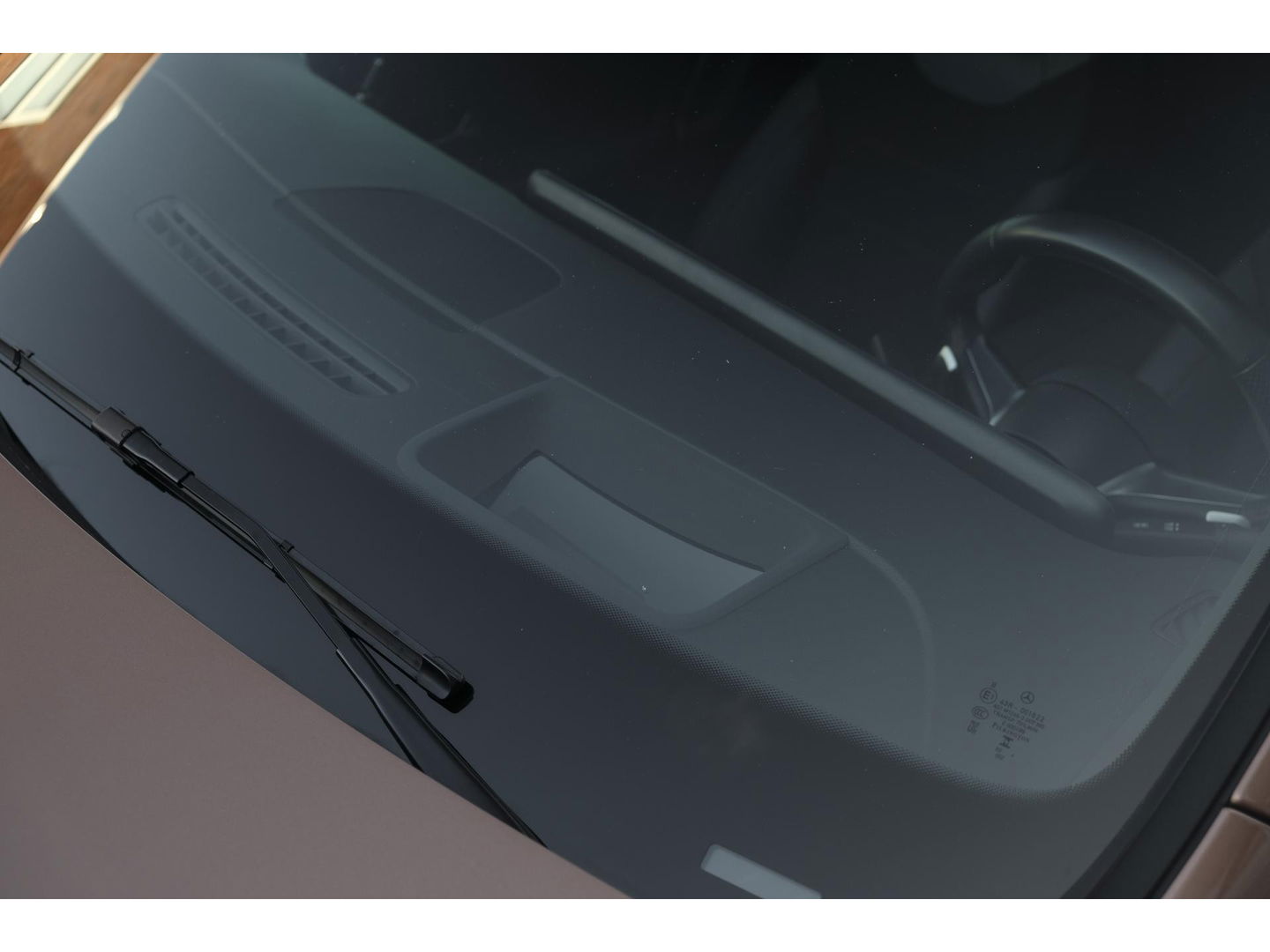 Mercedes-Benz A-Klasse A250e 218pk AMG Hybrid Panoramadak NP. €60k *BTW* Head-up Night pakket Multibeam led Memory 1e Eig. NLauto 19" LMV