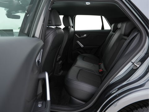 Audi Q2 30 TFSI S Edition S-Line-Sportpack *DIGI-COCKPIT | LEATHER-MICROFIBRE | MATRIX-LED | SPORT-SEATS | MMI-NAVI-TOUCH | DAB+ | ECC | CARPLAY | PDC | 17''ALU *