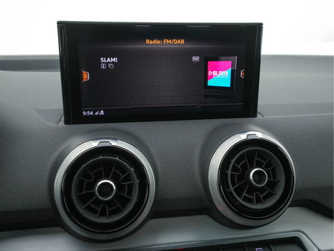 Audi Q2 30 TFSI S Edition S-Line-Sportpack *DIGI-COCKPIT | LEATHER-MICROFIBRE | MATRIX-LED | SPORT-SEATS | MMI-NAVI-TOUCH | DAB+ | ECC | CARPLAY | PDC | 17''ALU *