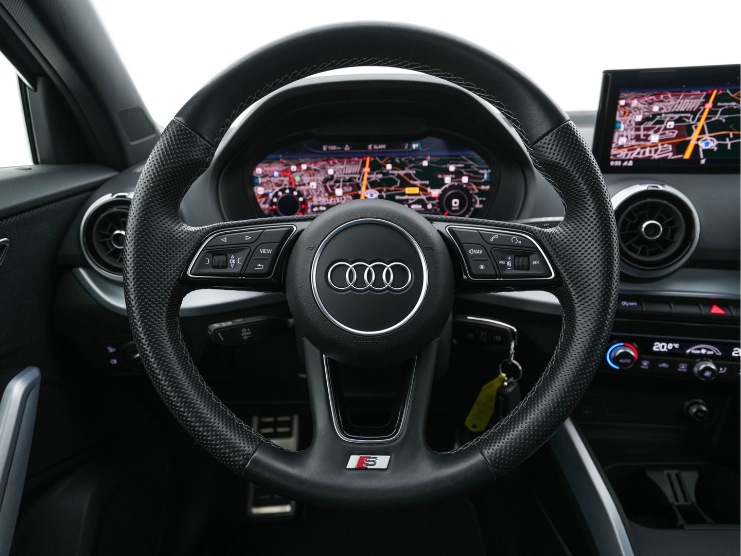 Audi Q2 30 TFSI S Edition S-Line-Sportpack *DIGI-COCKPIT | LEATHER-MICROFIBRE | MATRIX-LED | SPORT-SEATS | MMI-NAVI-TOUCH | DAB+ | ECC | CARPLAY | PDC | 17''ALU *