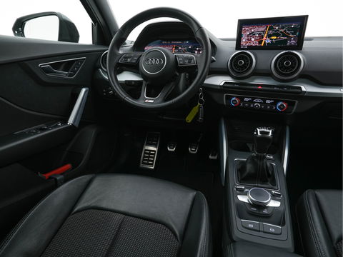 Audi Q2 30 TFSI S Edition S-Line-Sportpack *DIGI-COCKPIT | LEATHER-MICROFIBRE | MATRIX-LED | SPORT-SEATS | MMI-NAVI-TOUCH | DAB+ | ECC | CARPLAY | PDC | 17''ALU *