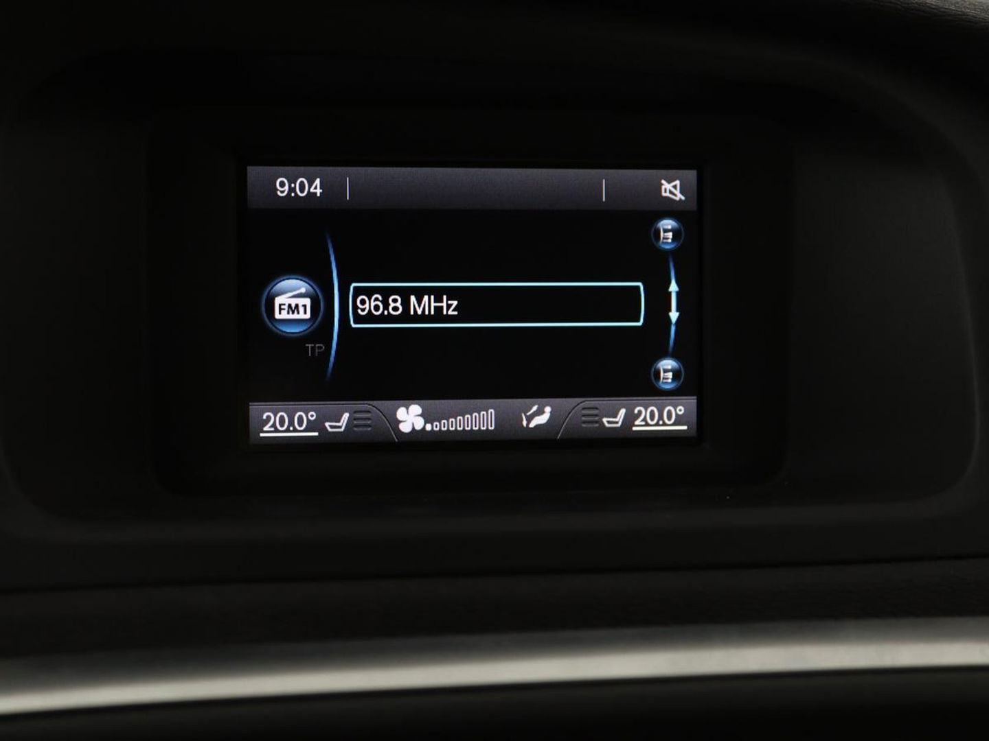 Volvo V40 Cross Country 2.0 D2 Ocean Race | Leder | Stoelverwarming | Trekhaak | Climate control | Bluetooth | Cruise control