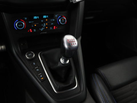 Ford Focus 2.0 ST-3 | Stoel & stuurverwarming | Recaro sportstoelen | Xenon | Bluetooth | Climate control | Half leder | Cruise control