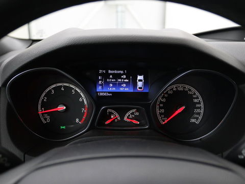 Ford Focus 2.0 ST-3 | Stoel & stuurverwarming | Recaro sportstoelen | Xenon | Bluetooth | Climate control | Half leder | Cruise control