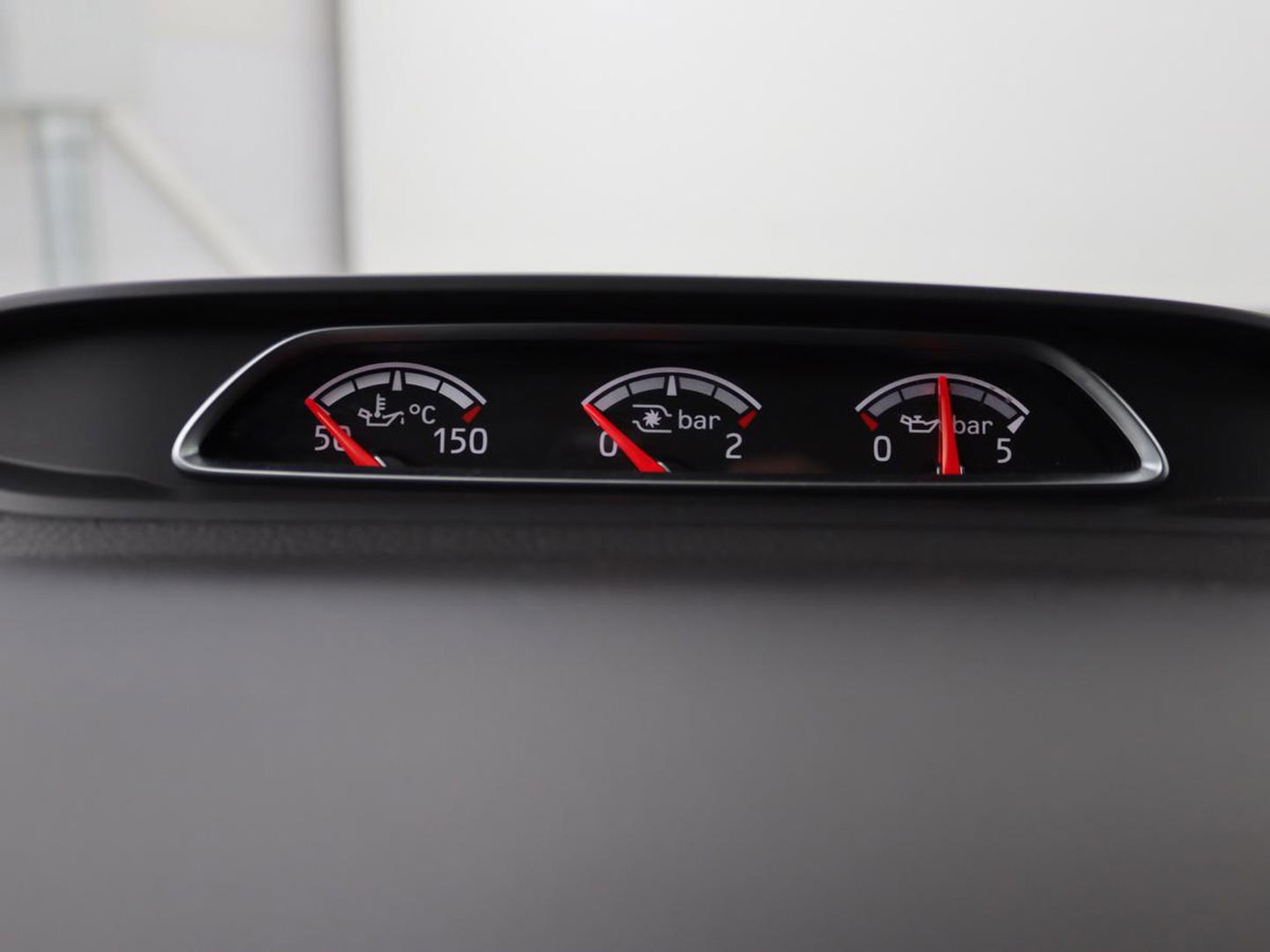 Ford Focus 2.0 ST-3 | Stoel & stuurverwarming | Recaro sportstoelen | Xenon | Bluetooth | Climate control | Half leder | Cruise control