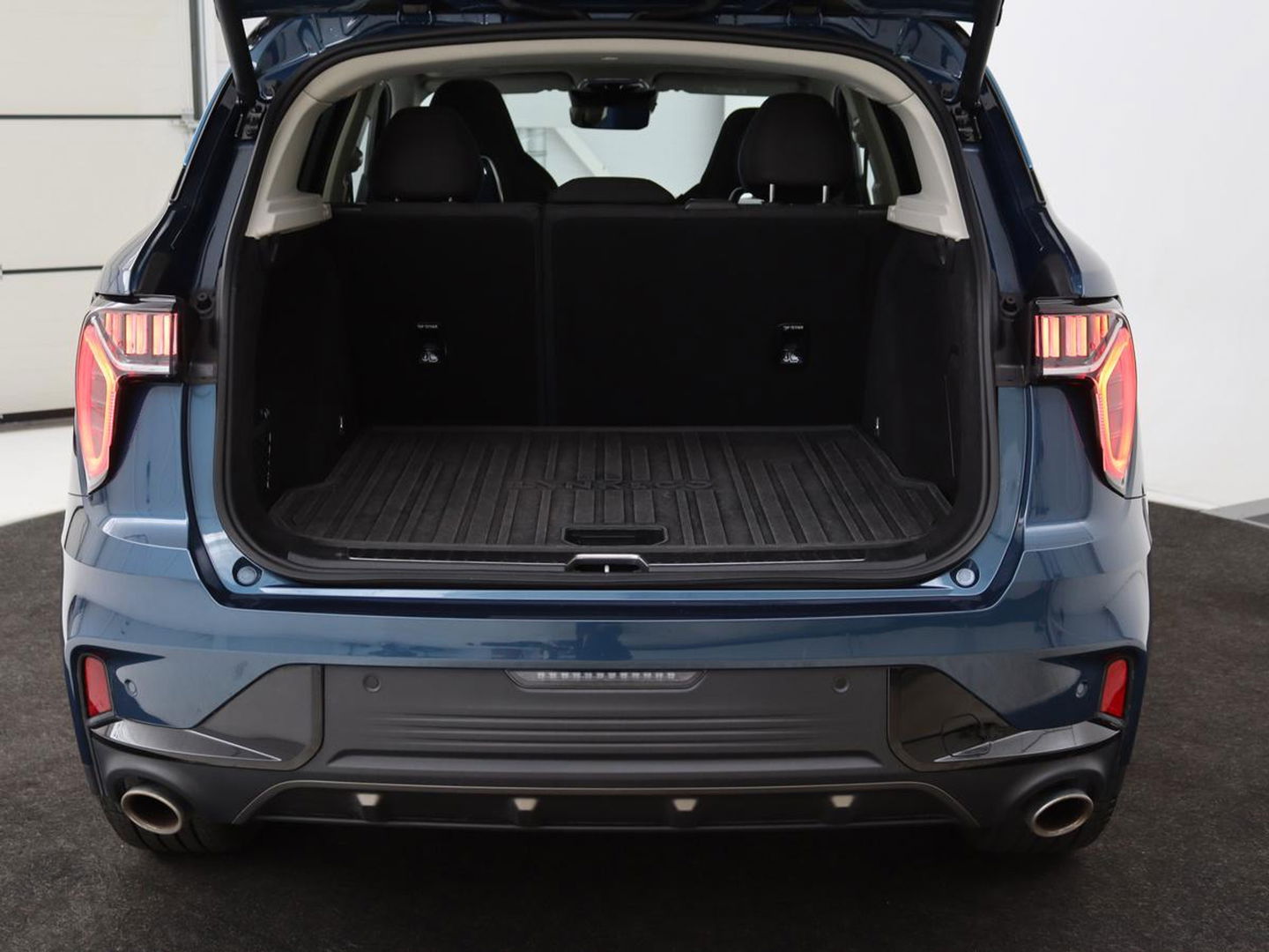 Lynk & Co 01 1.5 Plug In | Panoramadak | Infinity by Harman | 360 camera | Adaptive cruise | Stoelverwarming | Carplay | Memory | Full LED