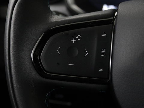 Lynk & Co 01 1.5 Plug In | Panoramadak | Infinity by Harman | 360 camera | Adaptive cruise | Stoelverwarming | Carplay | Memory | Full LED