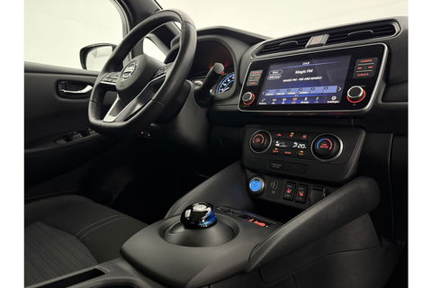 Nissan Leaf Acenta 40 kWh 150PK Camera Carplay LED Clima Cruise 16''LMV Stoel/Stuurverwarming