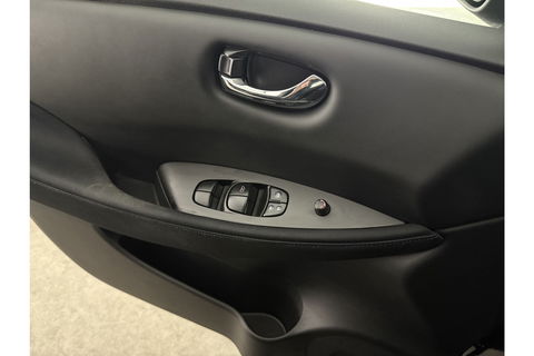 Nissan Leaf Acenta 40 kWh 150PK Camera Carplay LED Clima Cruise 16''LMV Stoel/Stuurverwarming