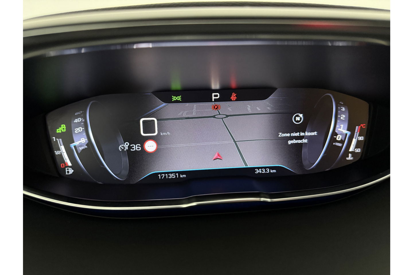Peugeot 3008 1.2 PureTech Clima Cruise 360Camera LED Carplay Memory Virtual Trekhaak 19"LMV Navi PDC