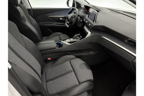 Peugeot 3008 1.2 PureTech Clima Cruise 360Camera LED Carplay Memory Virtual Trekhaak 19"LMV Navi PDC
