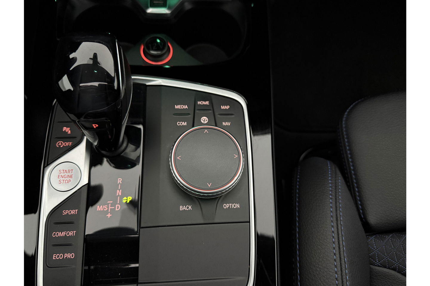 BMW 2 Serie Grand Coupé 218i High Executive M-Sport 141PK Pano Sfeer LED Carplay Camera Clima Virtual Navi 17"LMV PDC