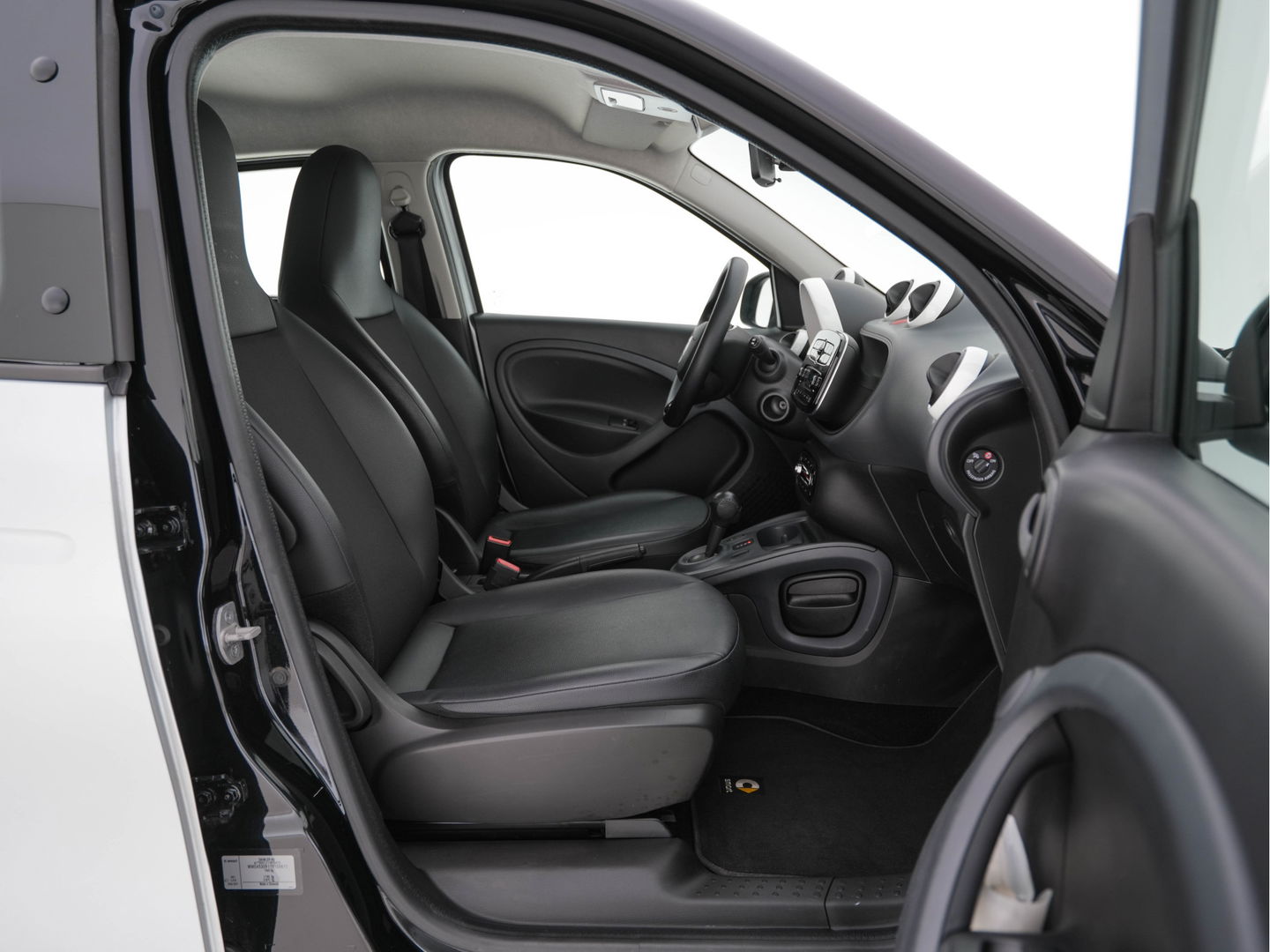 Smart Forfour electric drive Business Solution Cool & Audio Pack Aut. *FULL-LEATHER | AIRCO | CRUISE | COMFORT-SEATS | 15''ALU*