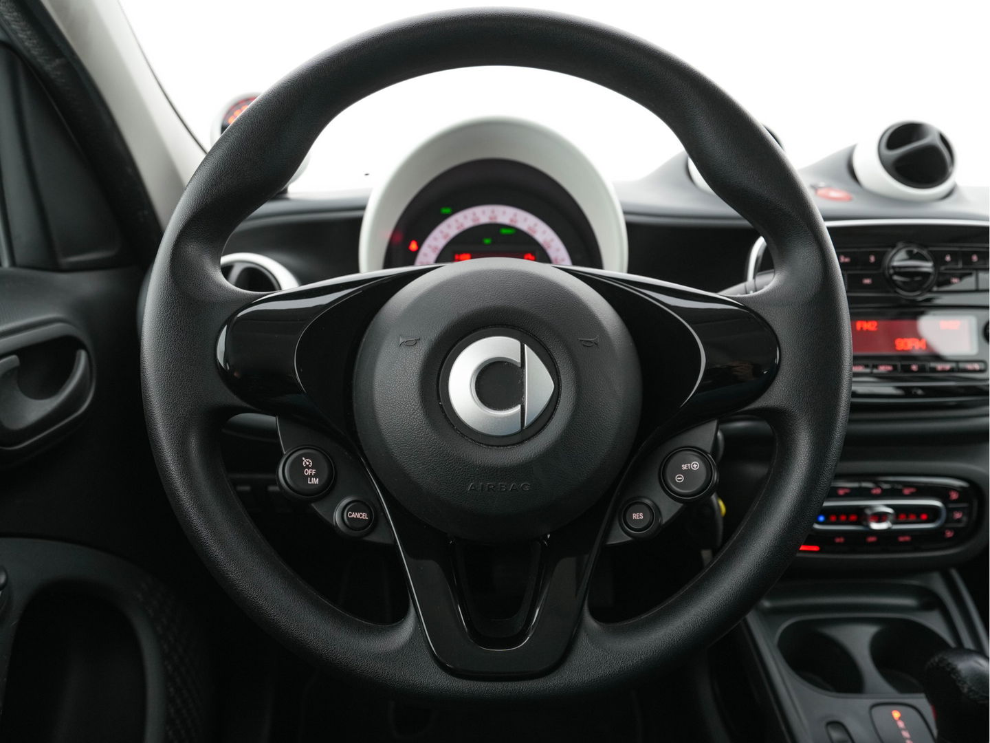 Smart Forfour electric drive Business Solution Cool & Audio Pack Aut. *FULL-LEATHER | AIRCO | CRUISE | COMFORT-SEATS | 15''ALU*
