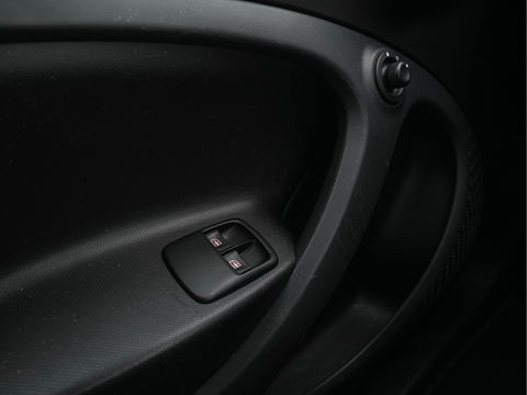 Smart Forfour electric drive Business Solution Cool & Audio Pack Aut. *FULL-LEATHER | AIRCO | CRUISE | COMFORT-SEATS | 15''ALU*