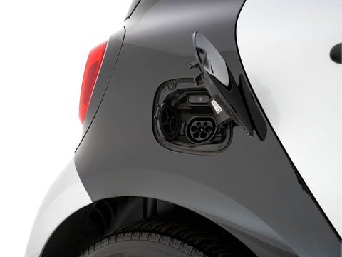 Smart Forfour electric drive Business Solution Cool & Audio Pack Aut. *FULL-LEATHER | AIRCO | CRUISE | COMFORT-SEATS | 15''ALU*
