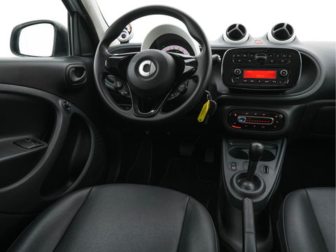 Smart Forfour electric drive Business Solution Cool & Audio Pack Aut. *FULL-LEATHER | AIRCO | CRUISE | COMFORT-SEATS | 15''ALU*