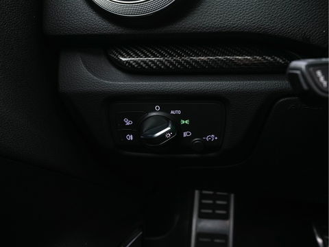Audi RS3 2.5 TFSI quattro Aut. *RS-SEATS | PANO | NAPPA-FULL-LEATHER | DIGI-COCKPIT | BANG&OLUFSEN | APPLE-CARPLAY | ADAPTIVE-CRUISE | BLIND-SPOT | CAMERA | KEYLESS | NAVI-FULLMAP | DAB+ | MAGNETIC-RIDE | 19''ALU*