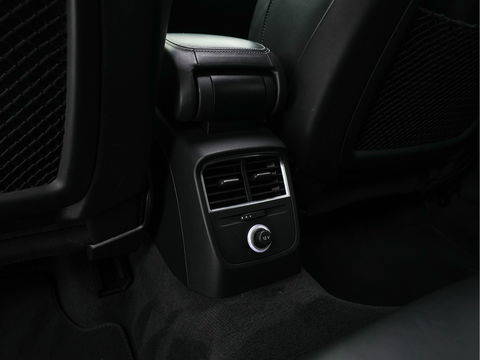 Audi RS3 2.5 TFSI quattro Aut. *RS-SEATS | PANO | NAPPA-FULL-LEATHER | DIGI-COCKPIT | BANG&OLUFSEN | APPLE-CARPLAY | ADAPTIVE-CRUISE | BLIND-SPOT | CAMERA | KEYLESS | NAVI-FULLMAP | DAB+ | MAGNETIC-RIDE | 19''ALU*