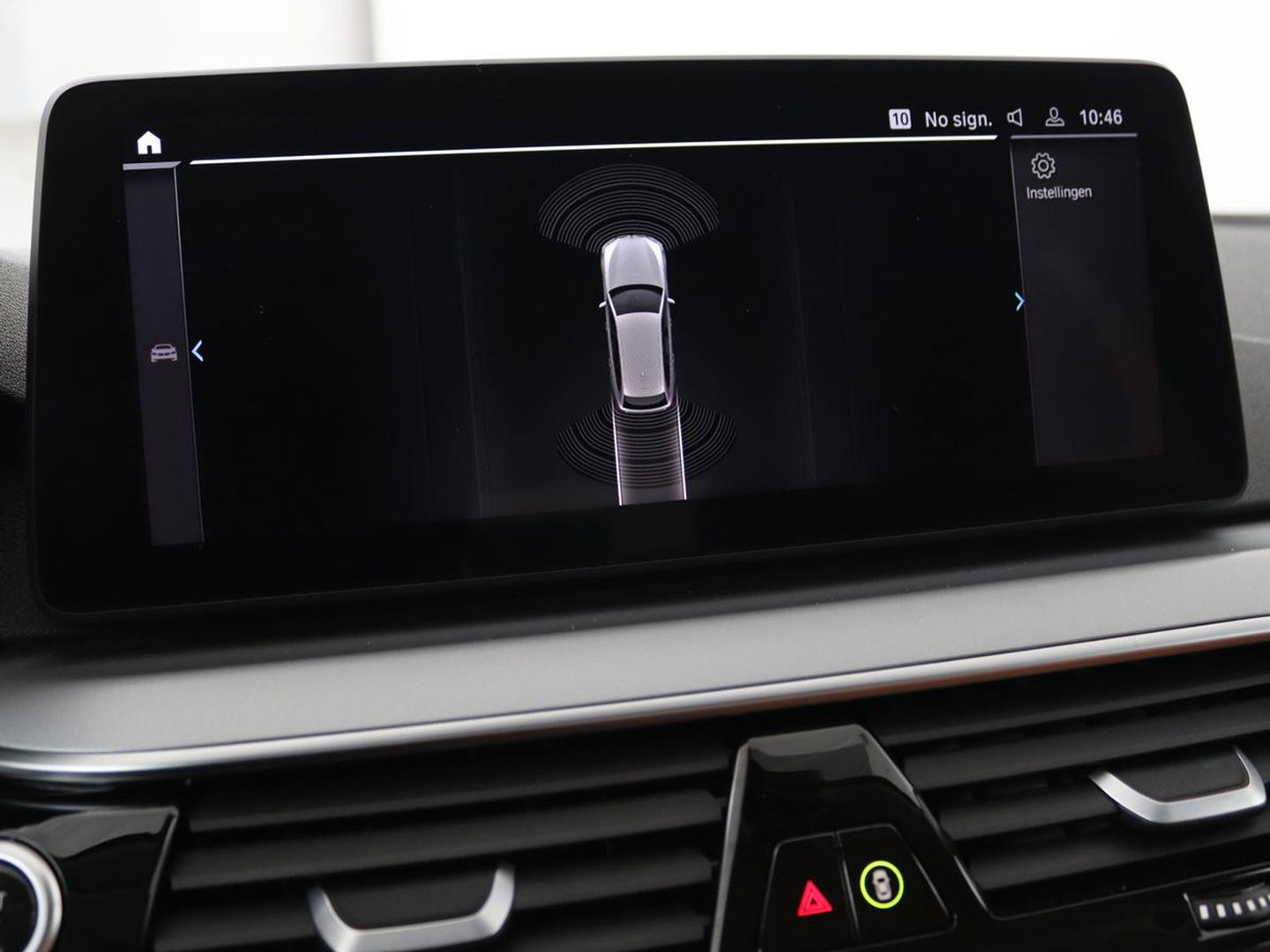 BMW 5 Serie 530e Business Edition Plus | LaserLight | Leder | Stoelverwarming | Carplay | Live Cockpit | Navigatie | Memory | Parkeerhulp | Climate control
