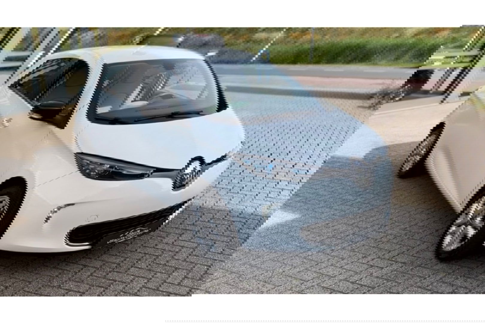 Renault ZOE R90 INTENS QC 40 AIRCO NAVI PDC CRUISE.