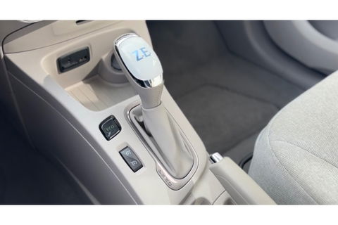 Renault ZOE R90 INTENS QC 40 AIRCO NAVI PDC CRUISE.