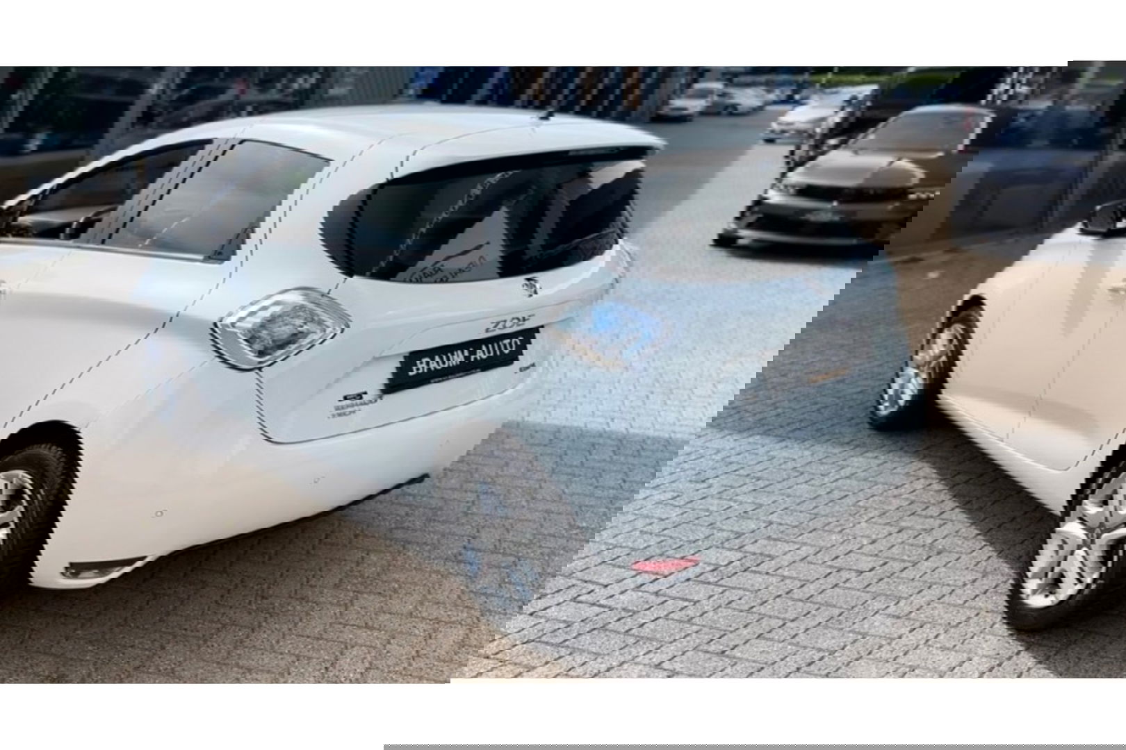 Renault ZOE R90 INTENS QC 40 AIRCO NAVI PDC CRUISE.
