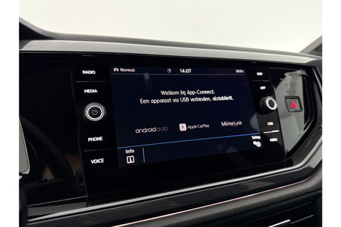 Volkswagen Polo 1.0 TSI 116PK R-line Clima LED Adaptive Cruise Carplay Camera Virtual Navi PDC