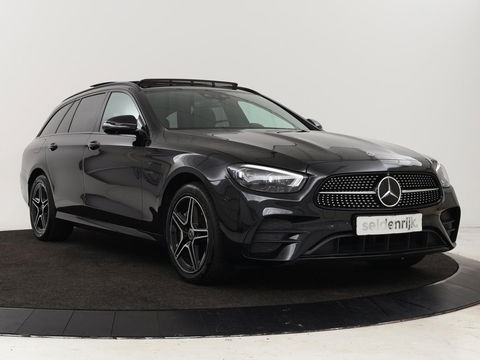Mercedes-Benz E-Klasse 300de 4Matic AMG Night | Panoramadak | Trekhaak | Stoelverwarming | 360 camera | Adaptive cruise | Leder/Alcantara | Burmeseter | Matrix LED | Navigatie
