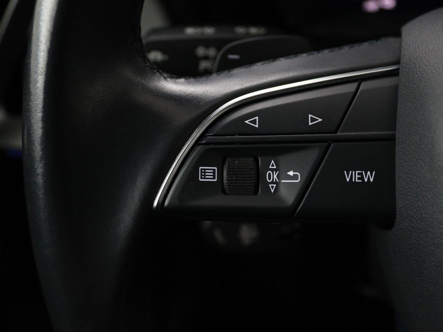 Audi A3 45 TFSIe Business Edition | Head-Up | Stoelverwarming | Adaptive cruise | Carplay | Bang & Olufsen | Matrix LED | Keyless | Park Assist | Virtual Cockpit