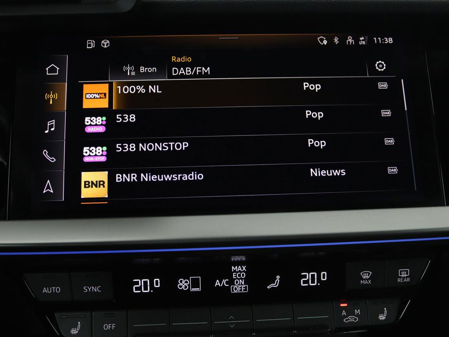 Audi A3 45 TFSIe Business Edition | Head-Up | Stoelverwarming | Adaptive cruise | Carplay | Bang & Olufsen | Matrix LED | Keyless | Park Assist | Virtual Cockpit