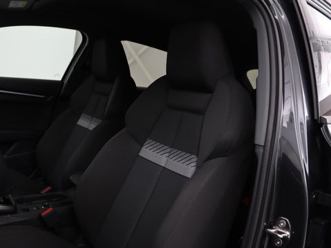 Audi A3 45 TFSIe Business Edition | Head-Up | Stoelverwarming | Adaptive cruise | Carplay | Bang & Olufsen | Matrix LED | Keyless | Park Assist | Virtual Cockpit