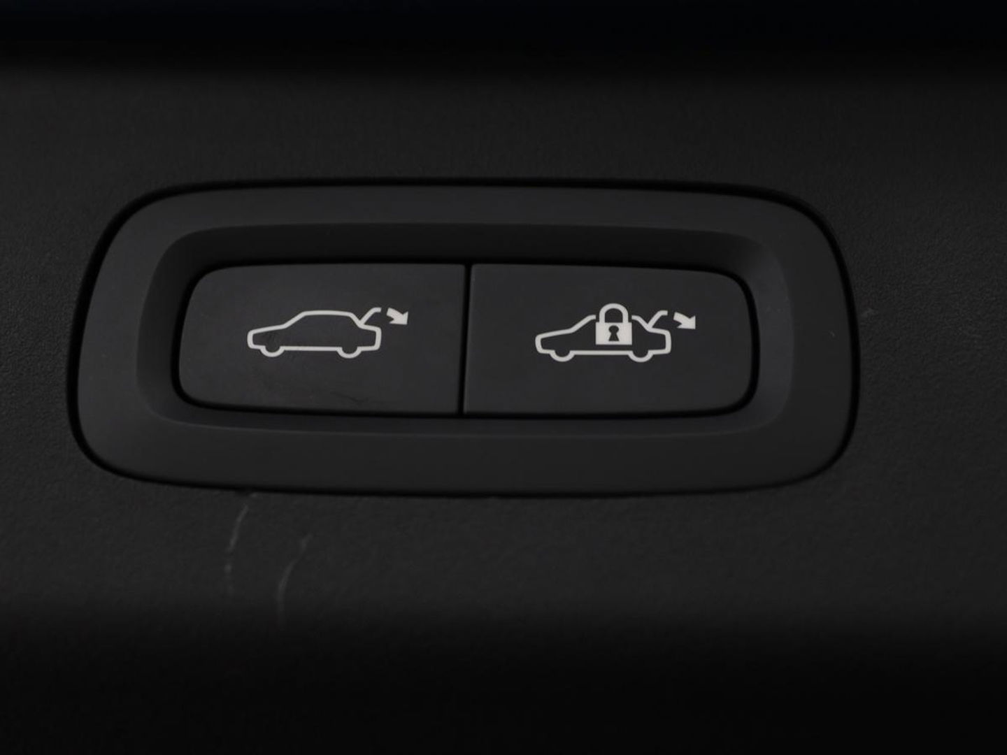Lynk & Co 01 1.5 Plug In | Panoramadak | Infinity by Harman | 360 camera | Adaptive cruise | Stoelverwarming | Carplay | Memory | Full LED