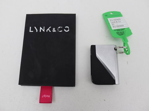 Lynk & Co 01 1.5 Plug In | Panoramadak | Infinity by Harman | 360 camera | Adaptive cruise | Stoelverwarming | Carplay | Memory | Full LED