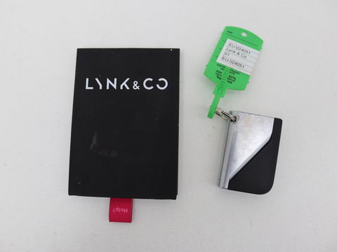 Lynk & Co 01 1.5 Plug In | Panoramadak | Infinity by Harman | 360 camera | Adaptive cruise | Stoelverwarming | Carplay | Memory | Full LED